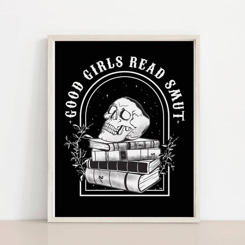 Good Girls Read Smut Skull - Black